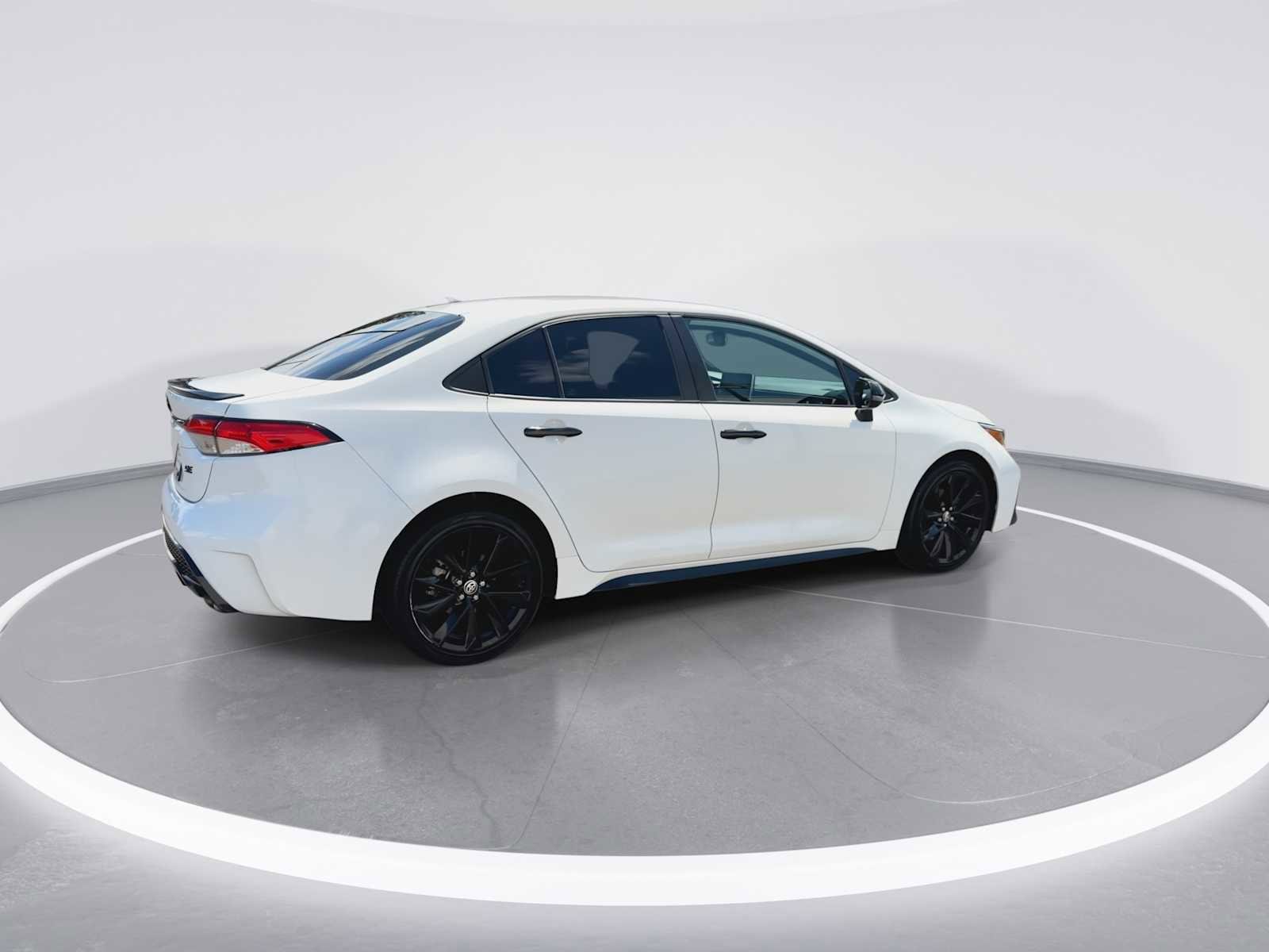 Thumbnail: 2020 Toyota Corolla - 8