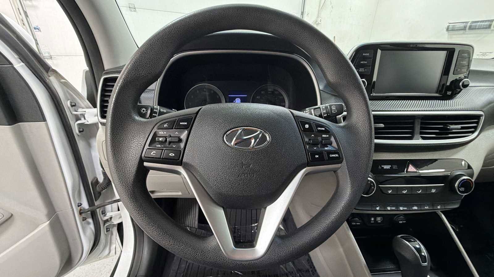 Thumbnail: 2019 Hyundai Tucson - 16