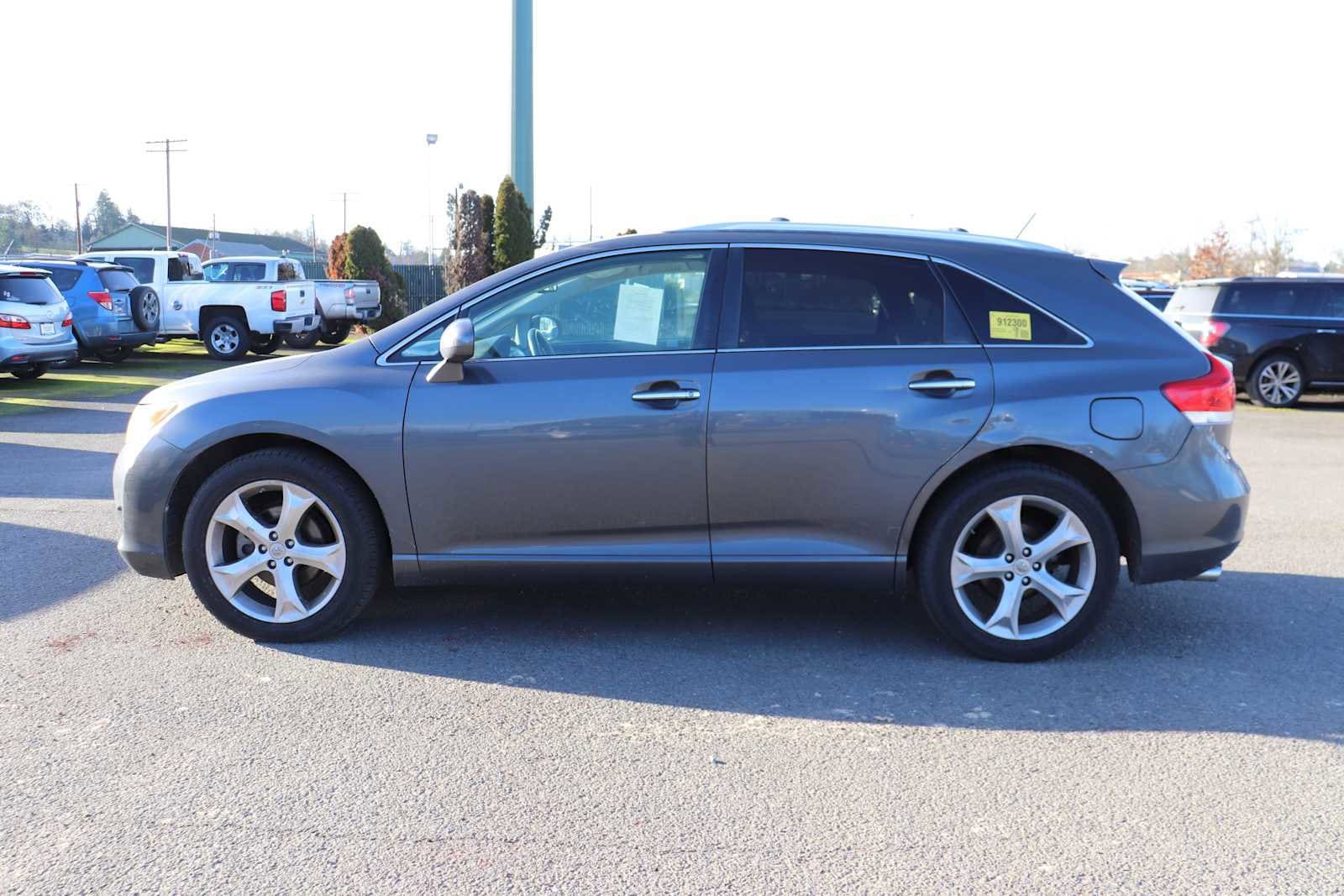 Thumbnail: 2009 Toyota Venza - 8