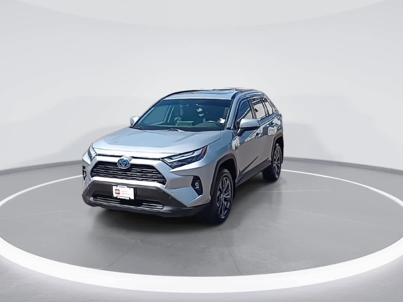 2022 Toyota RAV4 Hybrid XLE Premium photo 3