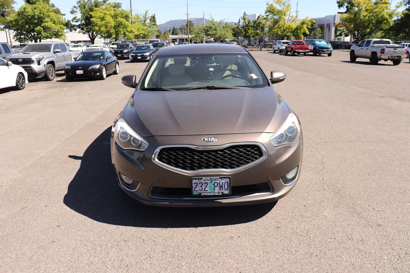 Used 2015 Kia Cadenza Premium with VIN KNALN4D73F5169516 for sale in Springfield, OR