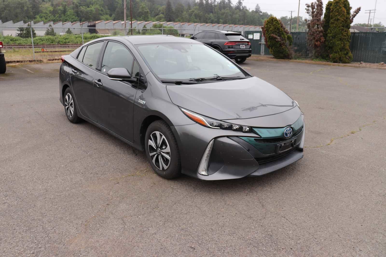 Thumbnail: 2017 Toyota Prius Prime - 3