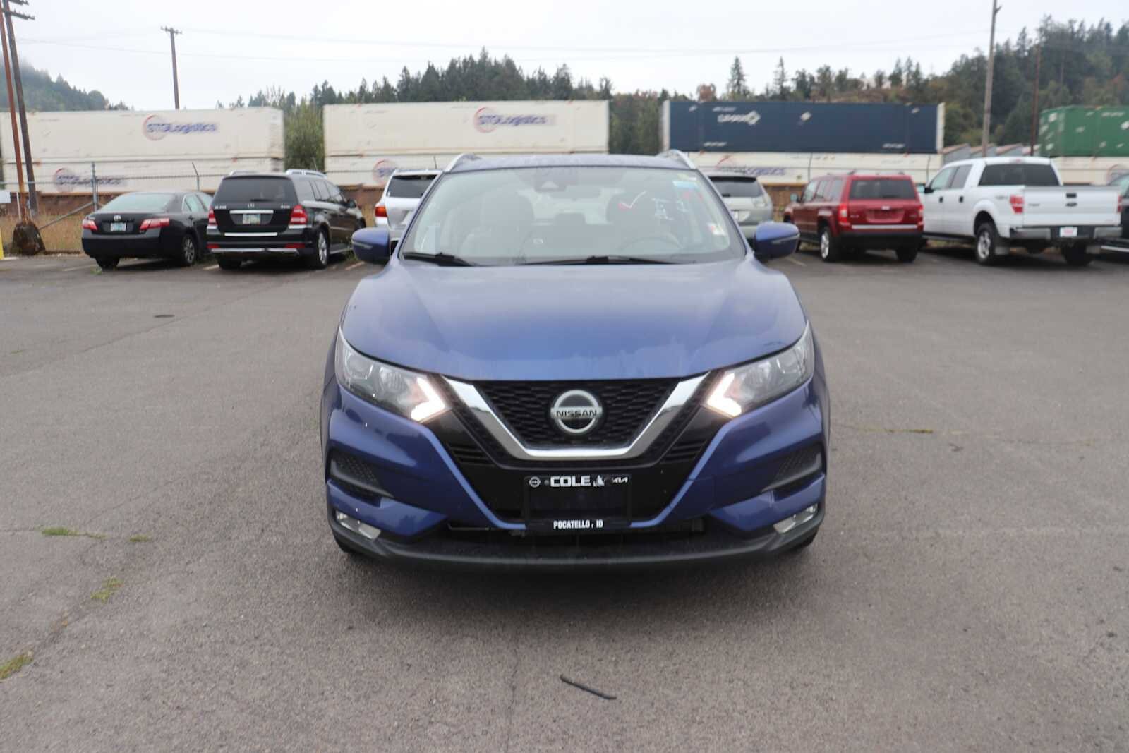 Thumbnail: 2022 Nissan Rogue Sport - 2