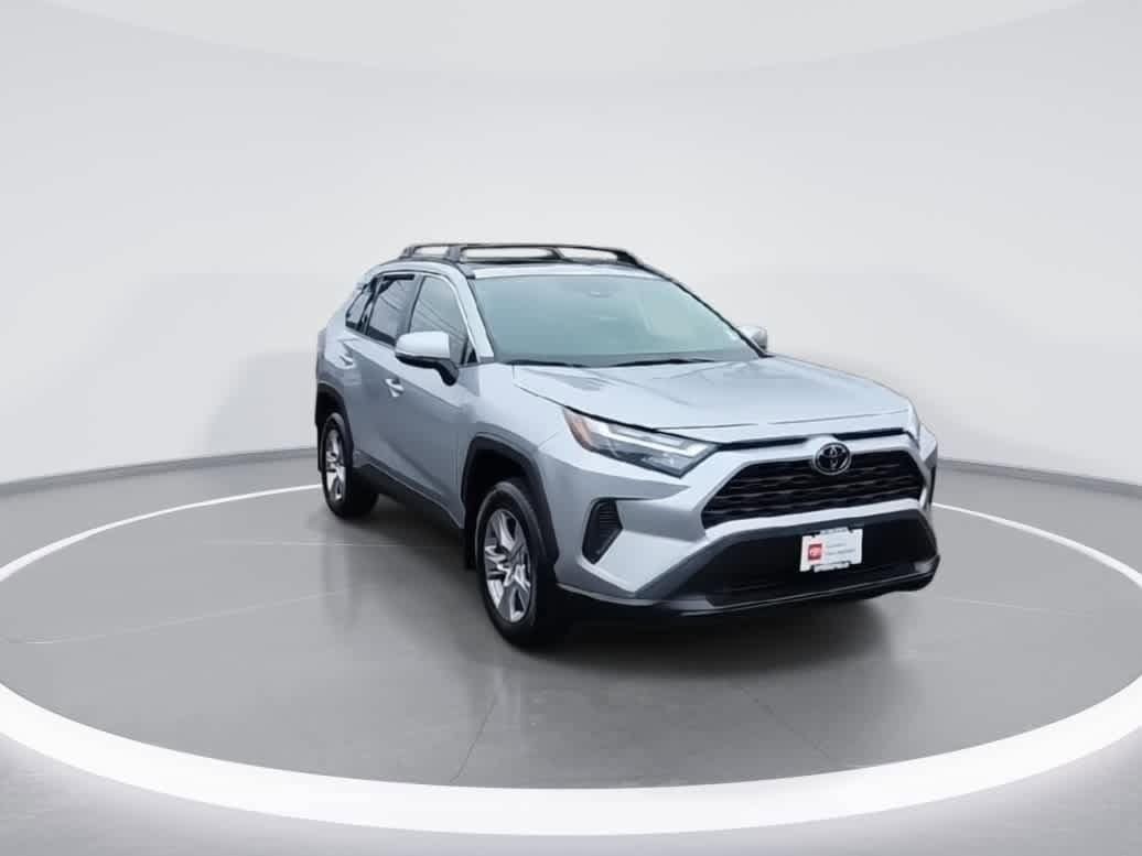 Thumbnail: 2025 Toyota RAV4 - 2