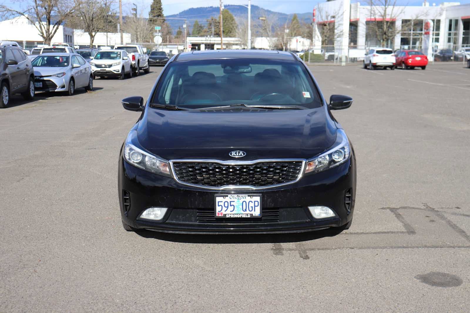 Thumbnail: 2017 Kia Forte - 2