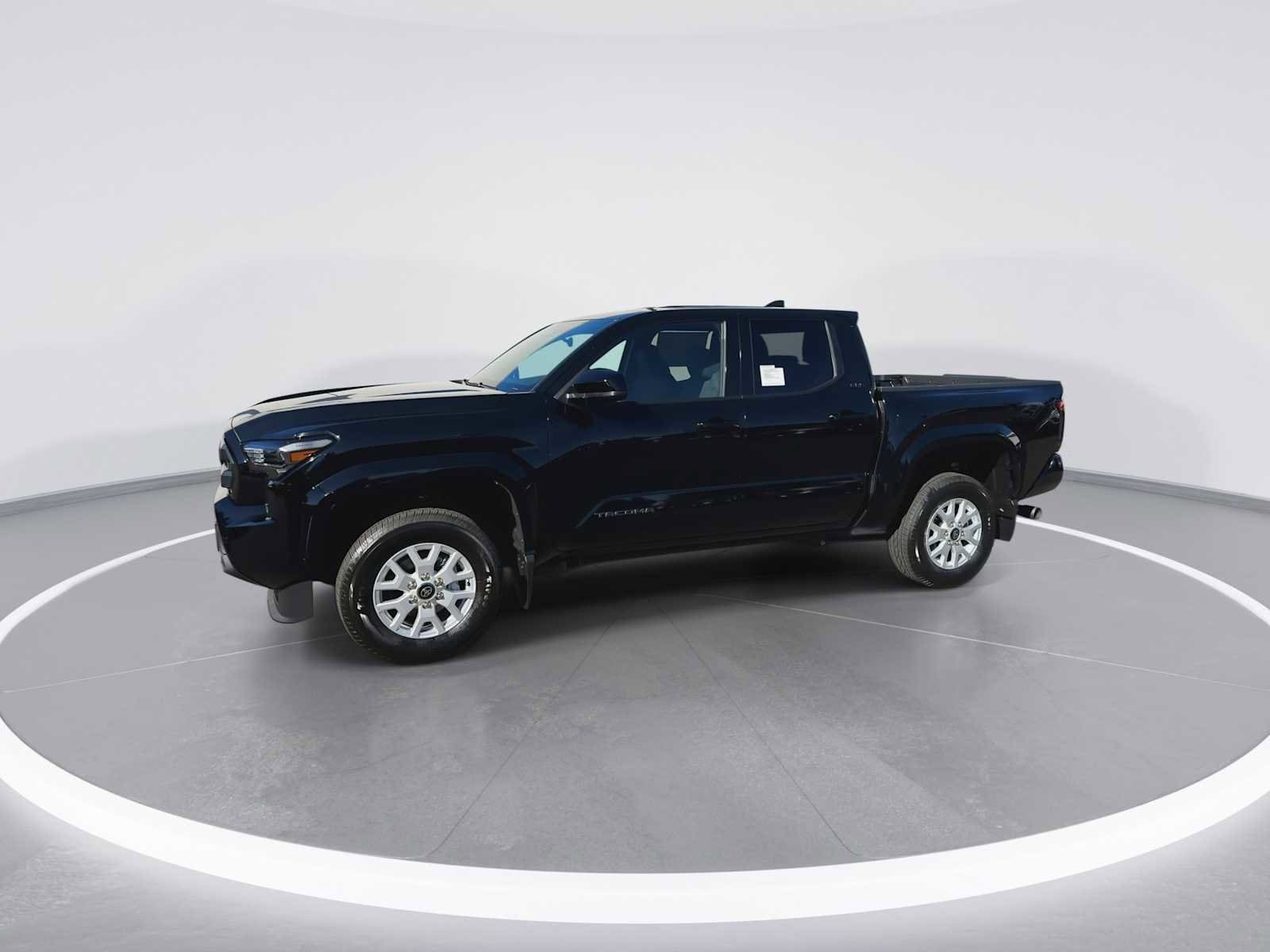 Thumbnail: 2025 Toyota Tacoma - 4