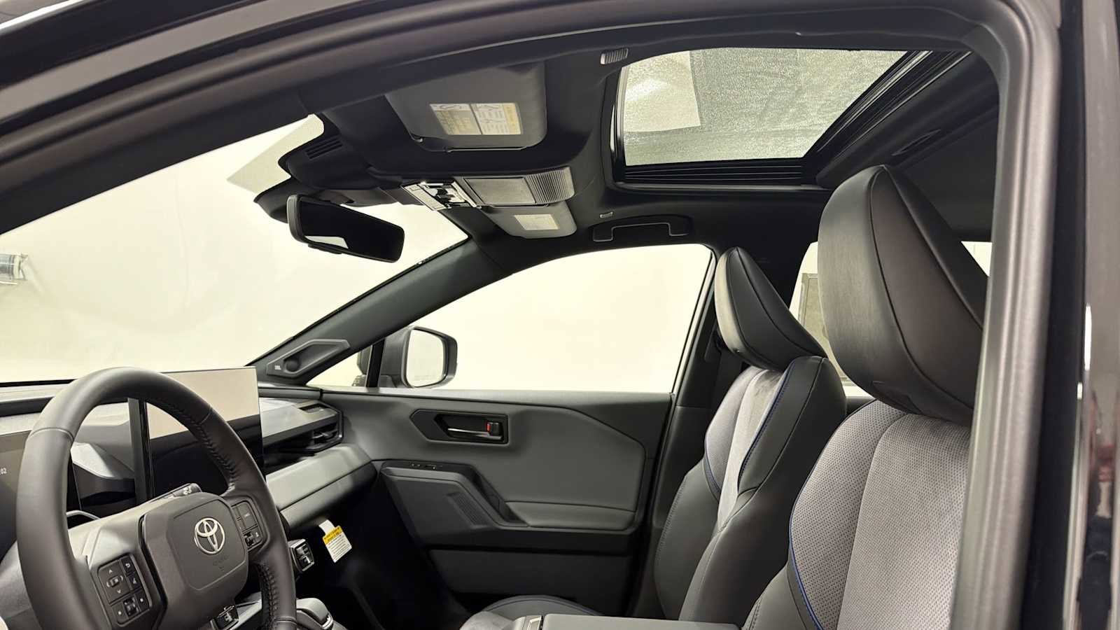 Thumbnail: 2026 Toyota RAV4 - 24