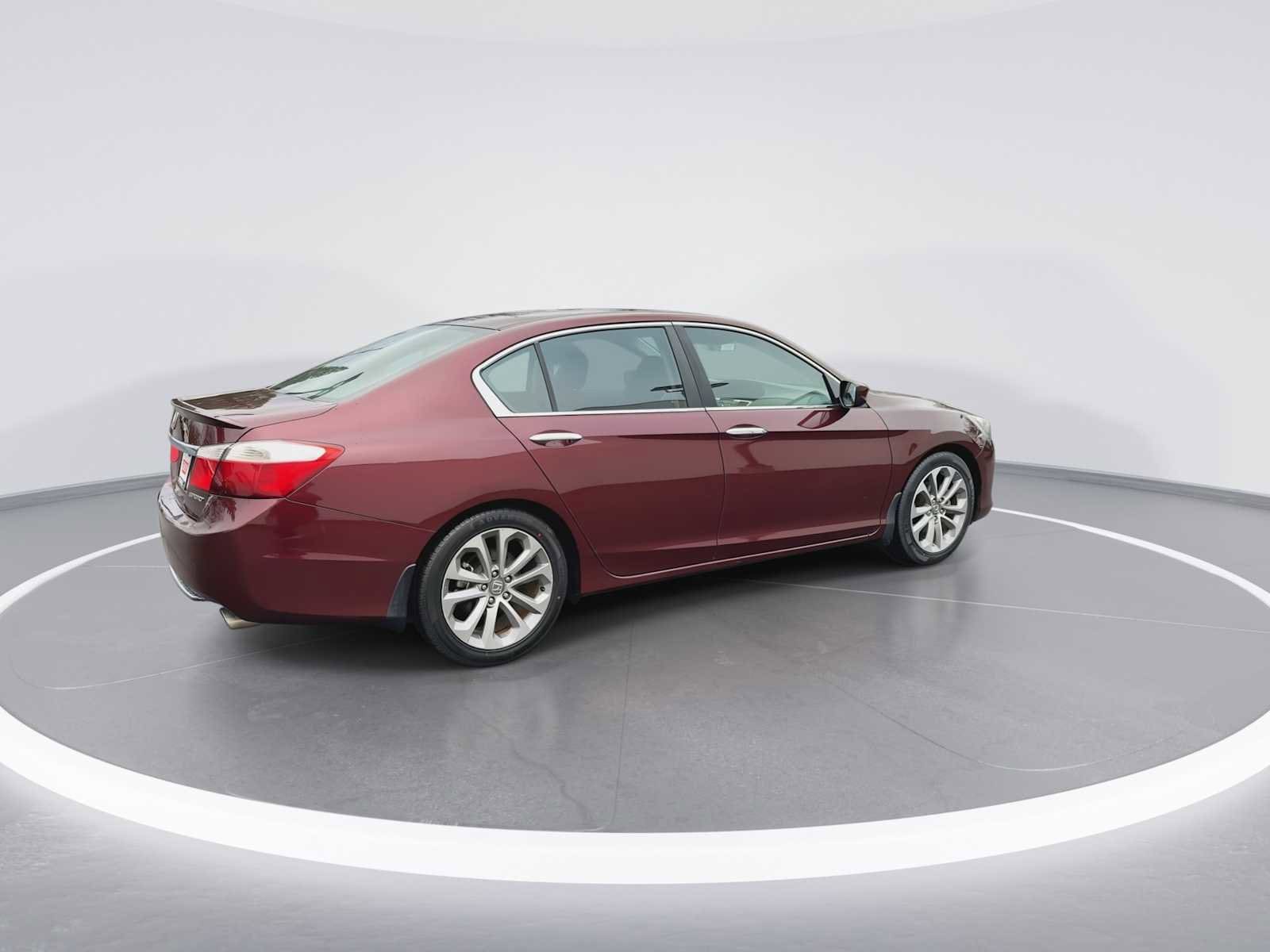 Thumbnail: 2013 Honda Accord - 8