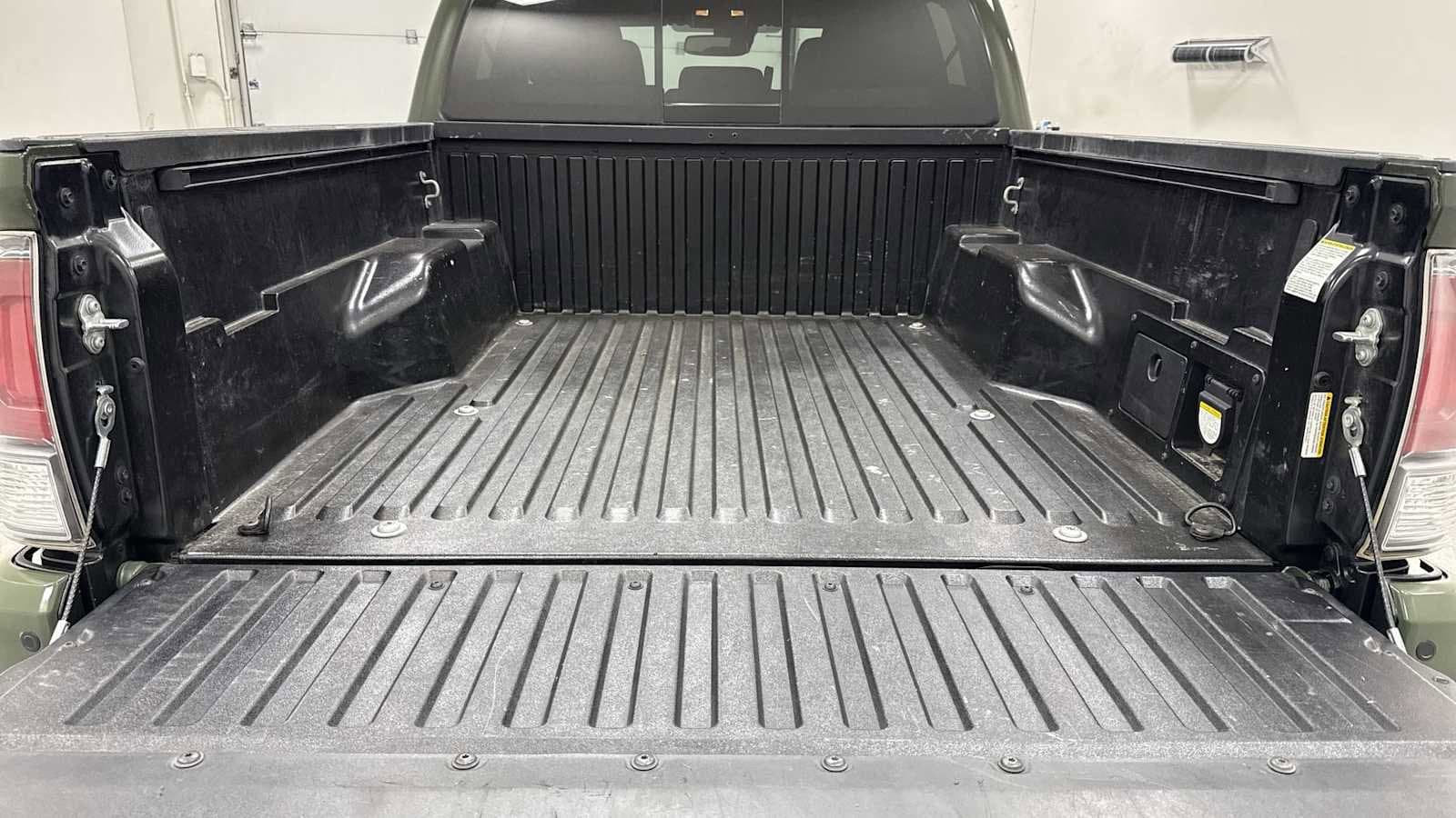 Thumbnail: 2022 Toyota Tacoma - 28