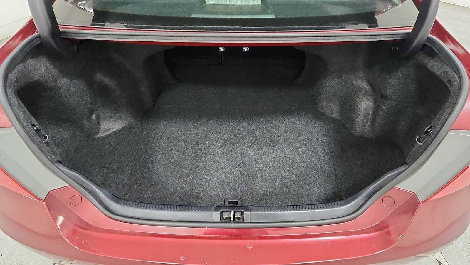 Thumbnail: 2016 Toyota Camry - 26