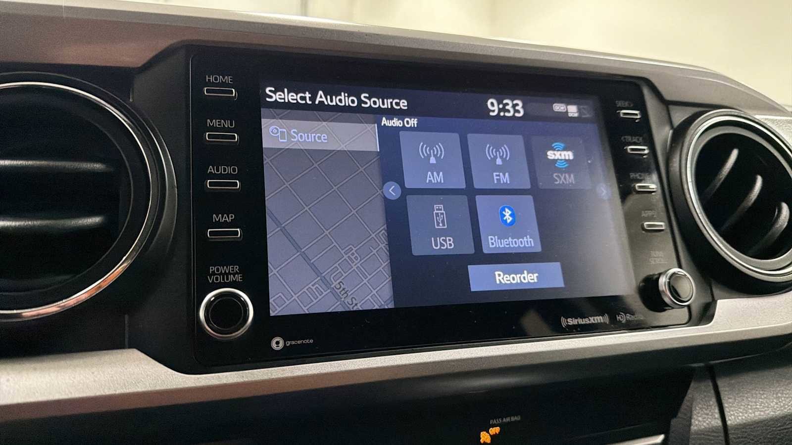 Thumbnail: 2020 Toyota Tacoma - 18