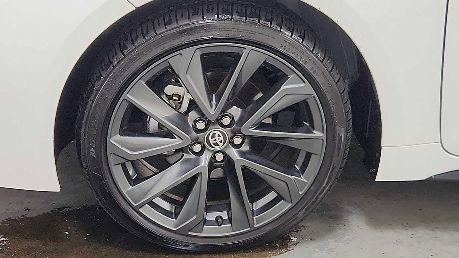 Thumbnail: 2025 Toyota Corolla - 10