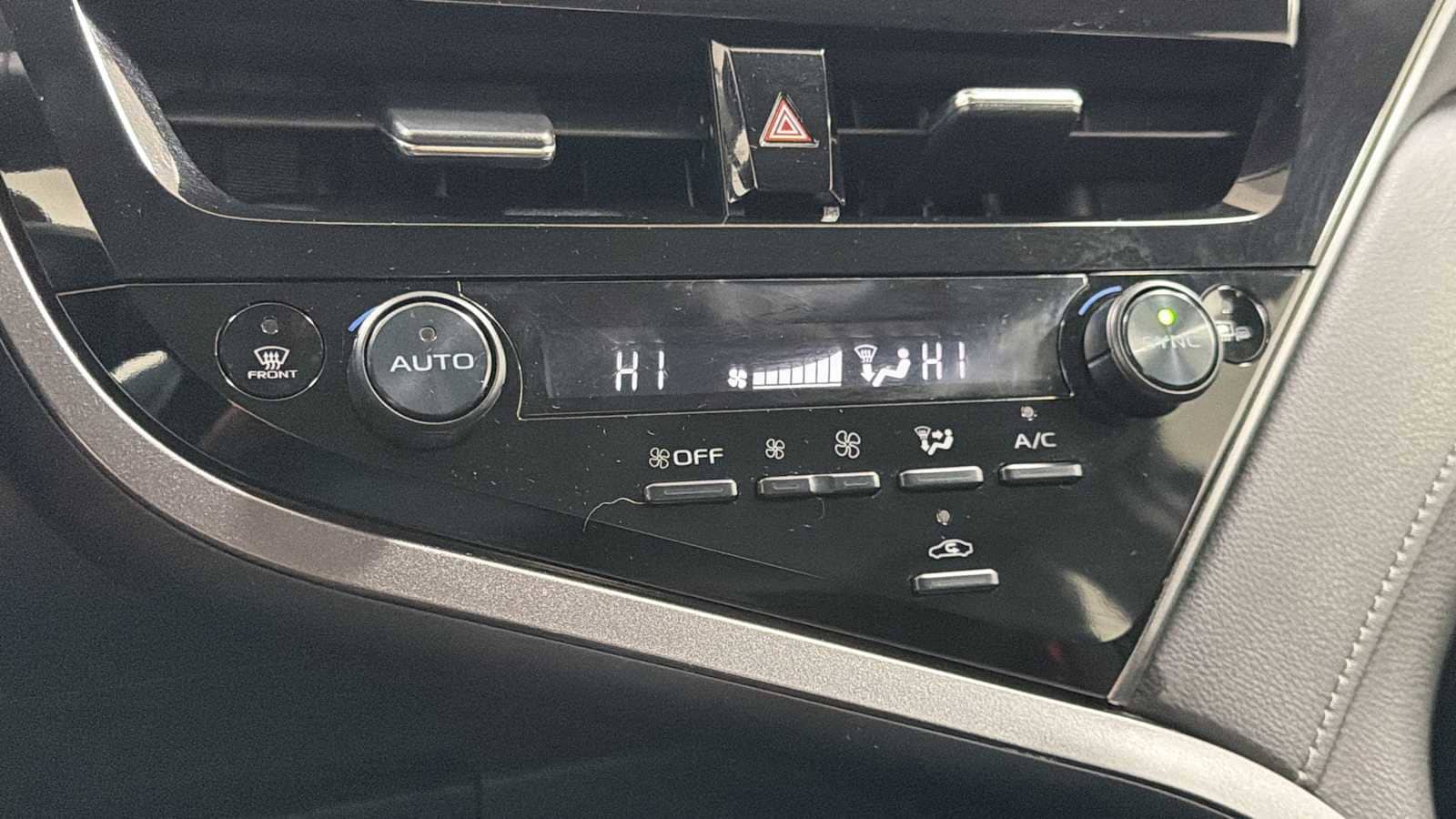 Thumbnail: 2024 Toyota Camry - 20