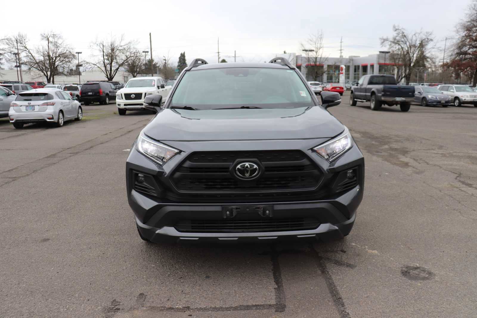 Thumbnail: 2020 Toyota RAV4 - 2