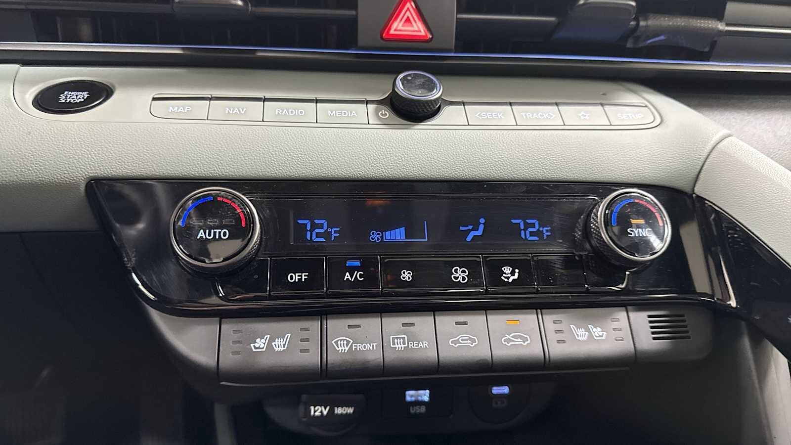 Thumbnail: 2025 Hyundai Elantra - 21