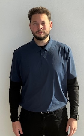 Staff member Kainoa Stau from ID_35eeddbfc632