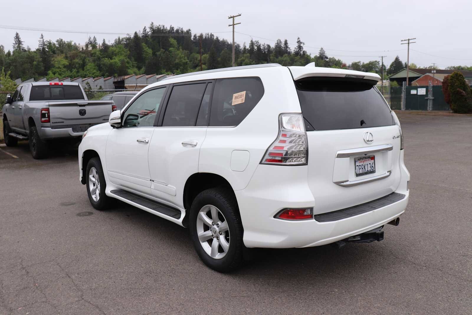 Thumbnail: 2016 Lexus GX - 7