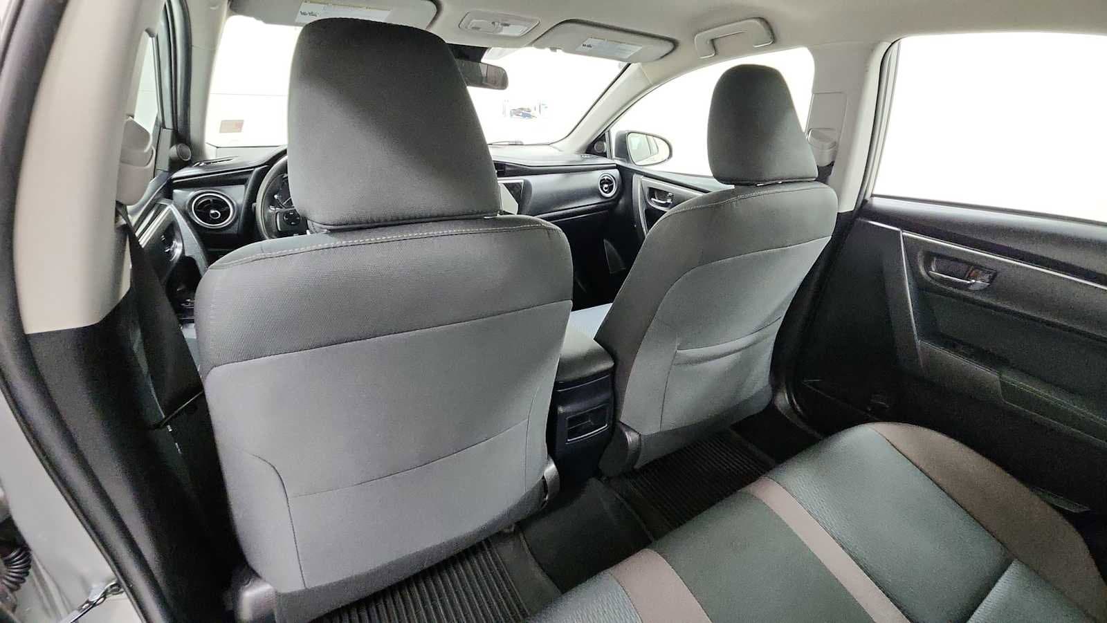 Thumbnail: 2018 Toyota Corolla - 24