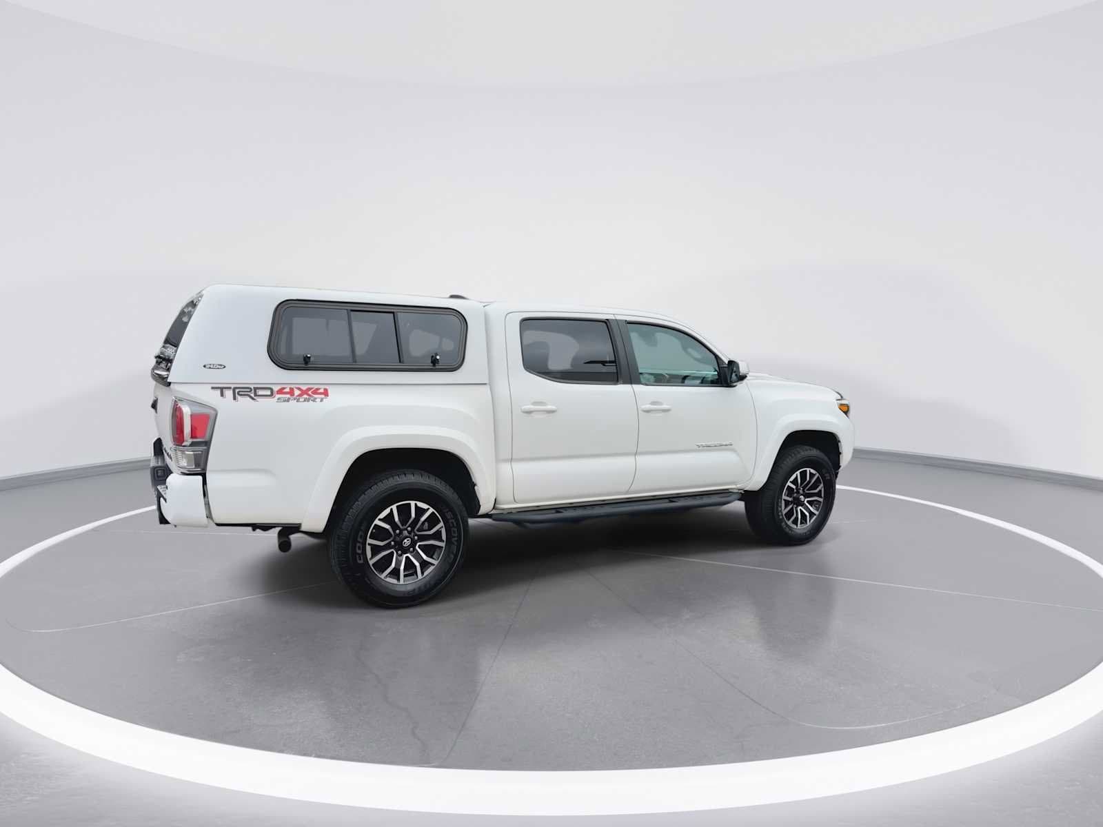 Thumbnail: 2021 Toyota Tacoma - 8