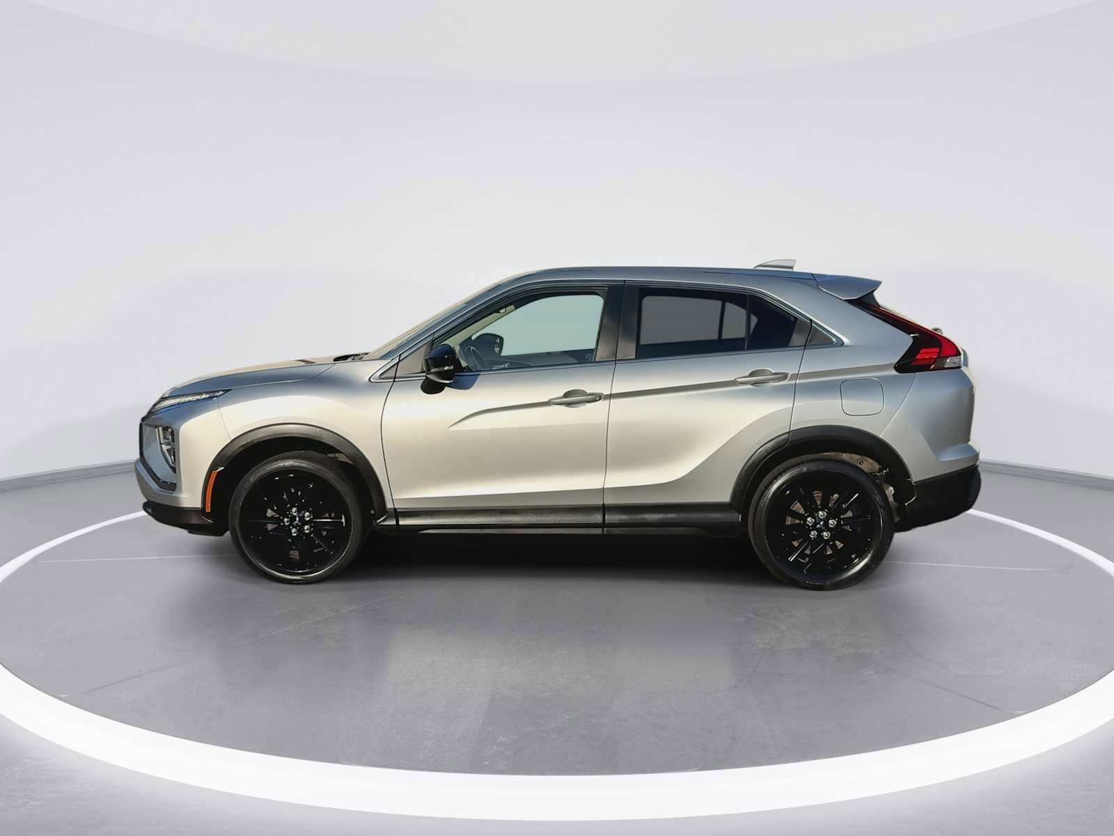 Thumbnail: 2023 Mitsubishi Eclipse Cross - 5