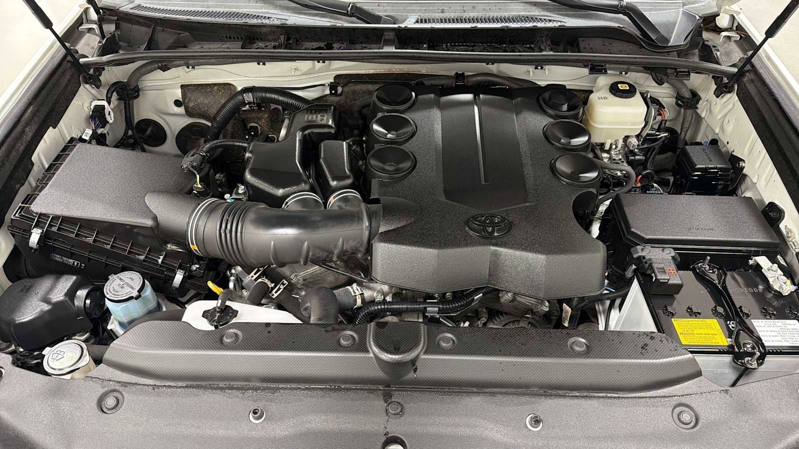 Thumbnail: 2022 Toyota 4Runner - 29