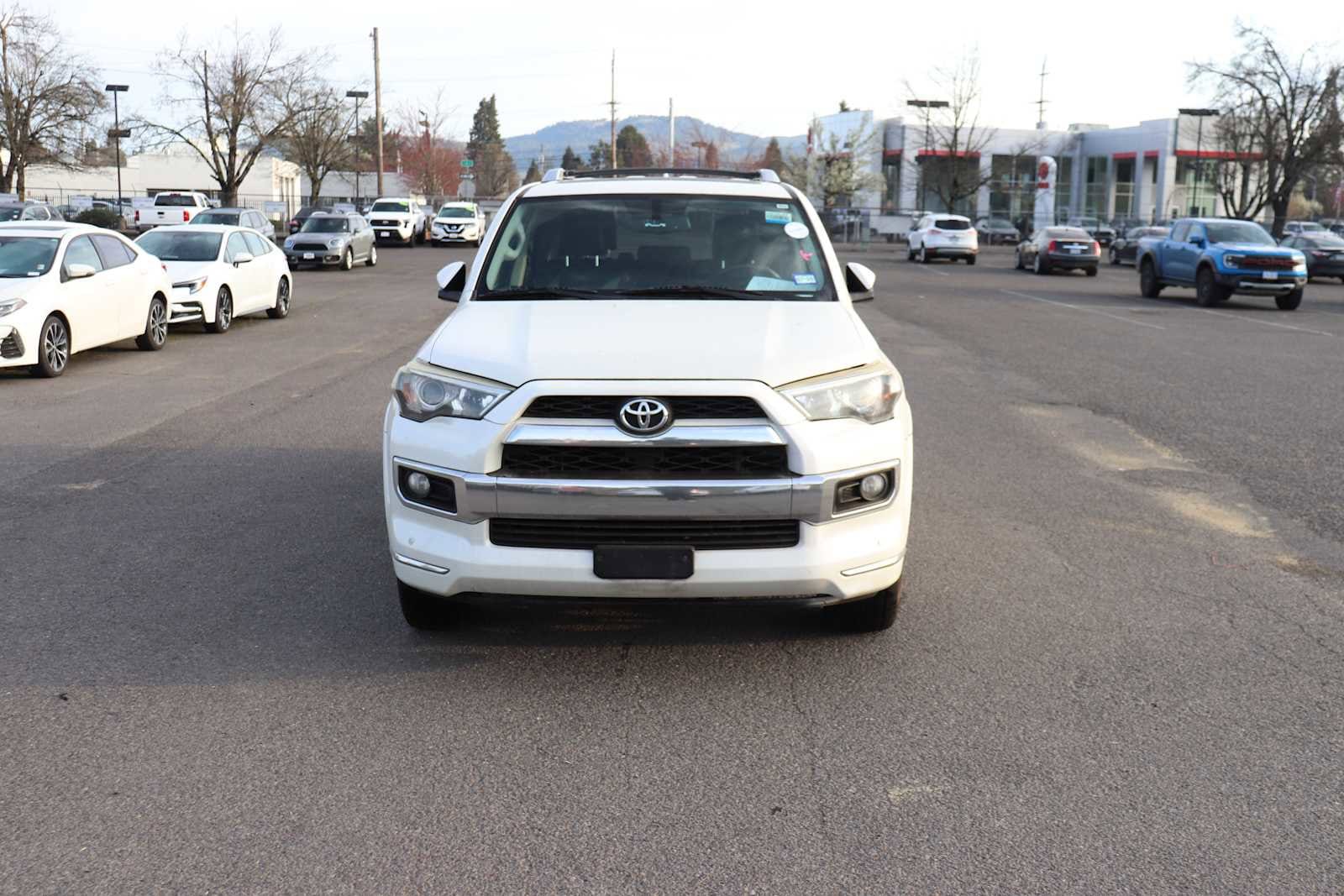 Thumbnail: 2015 Toyota 4Runner - 2