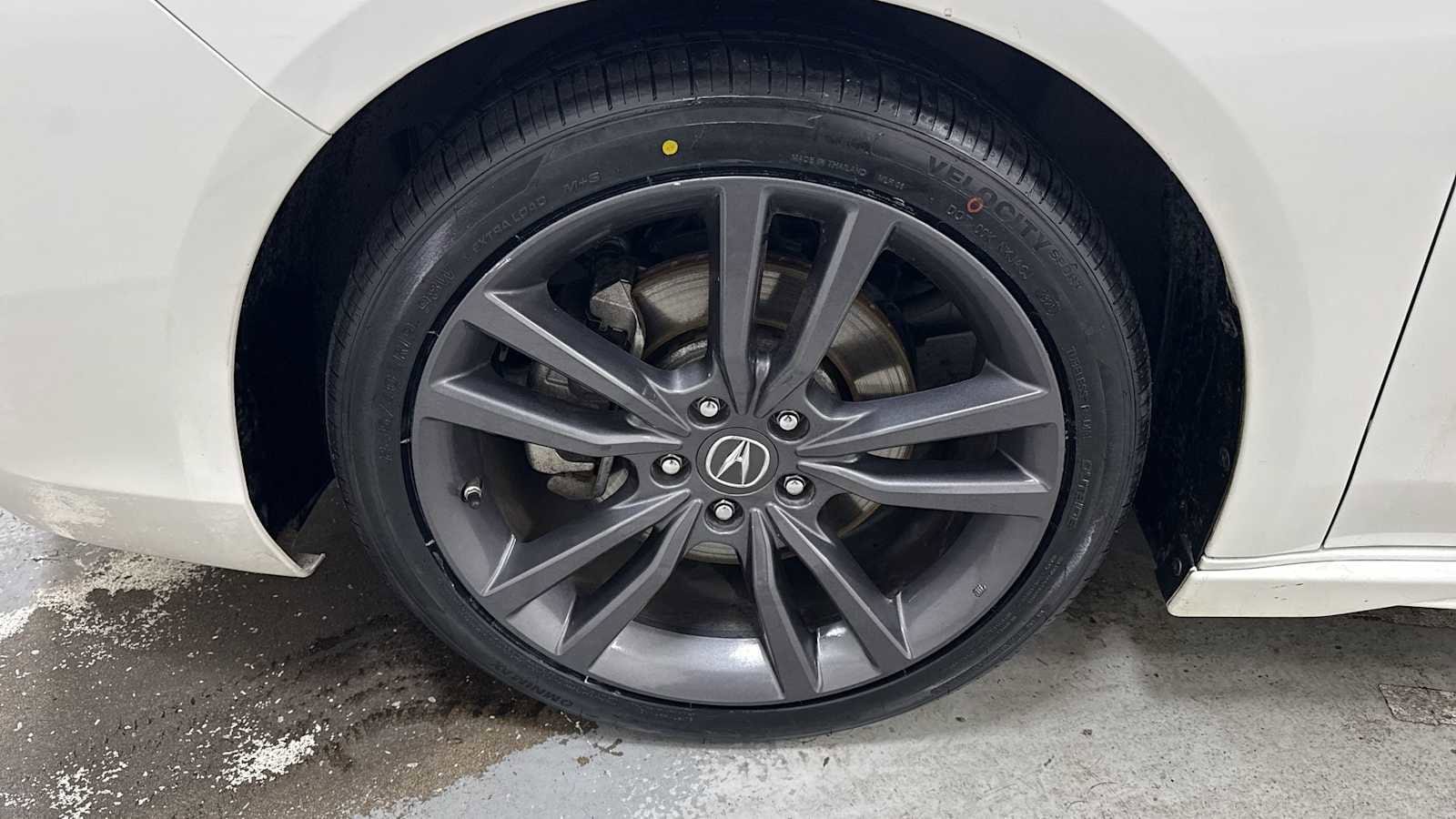 Thumbnail: 2019 Acura TLX - 10