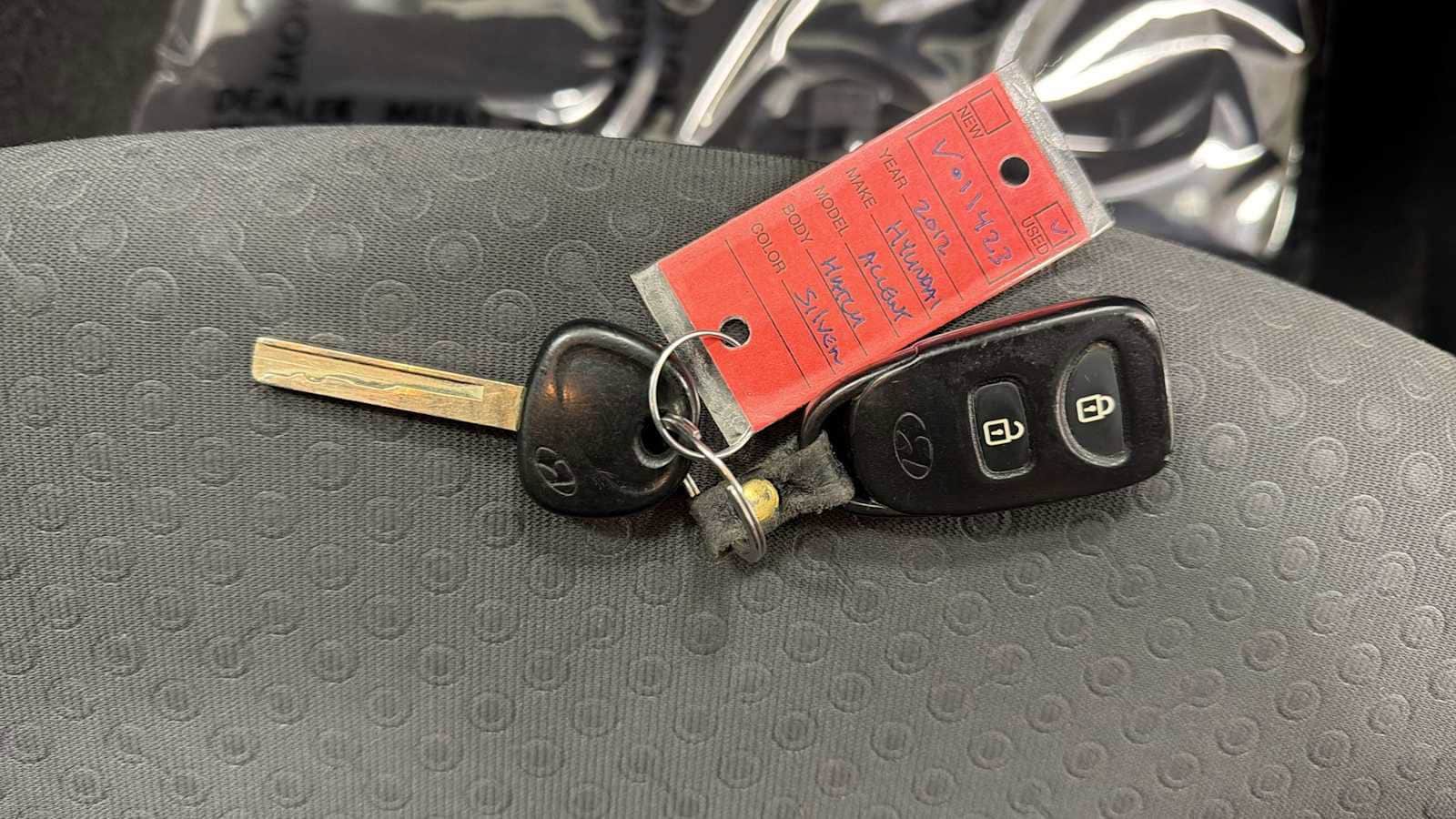 Thumbnail: 2012 Hyundai Accent - 29