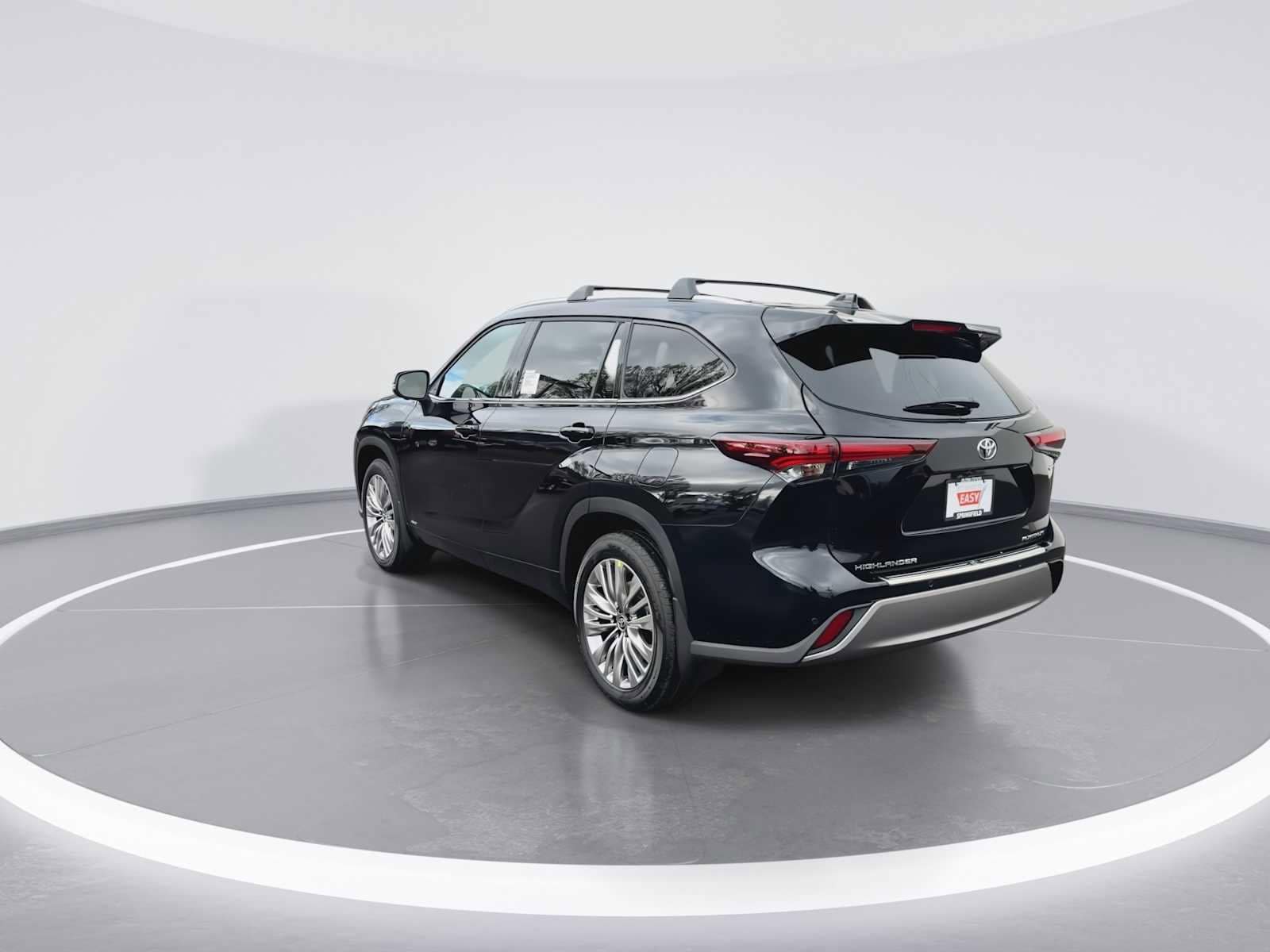 Thumbnail: 2026 Toyota Highlander - 6