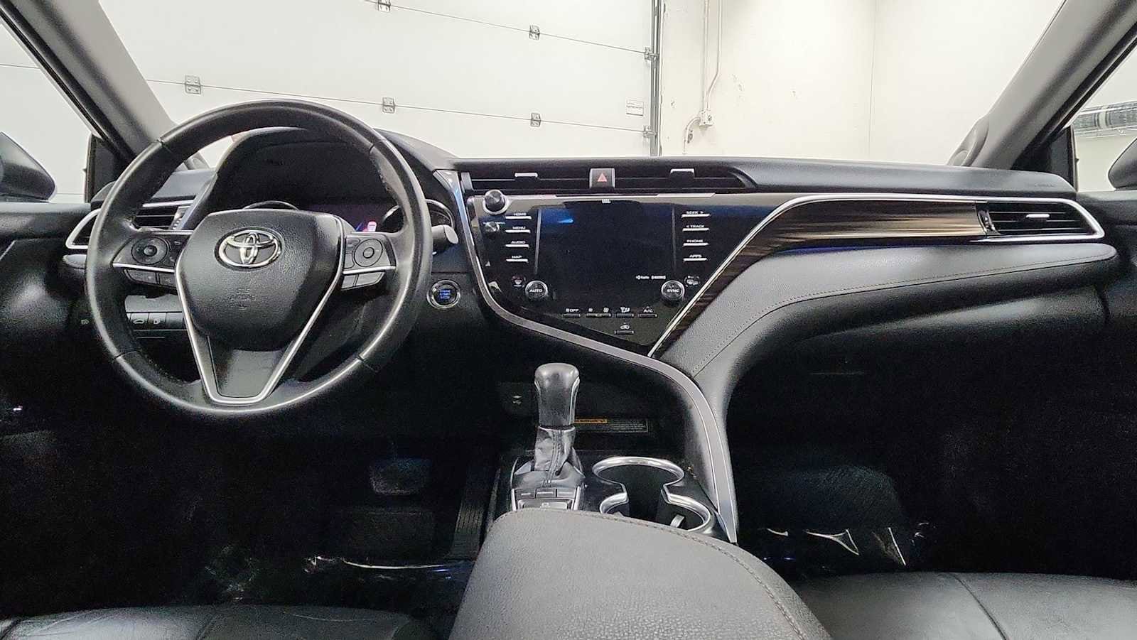 Thumbnail: 2018 Toyota Camry - 27