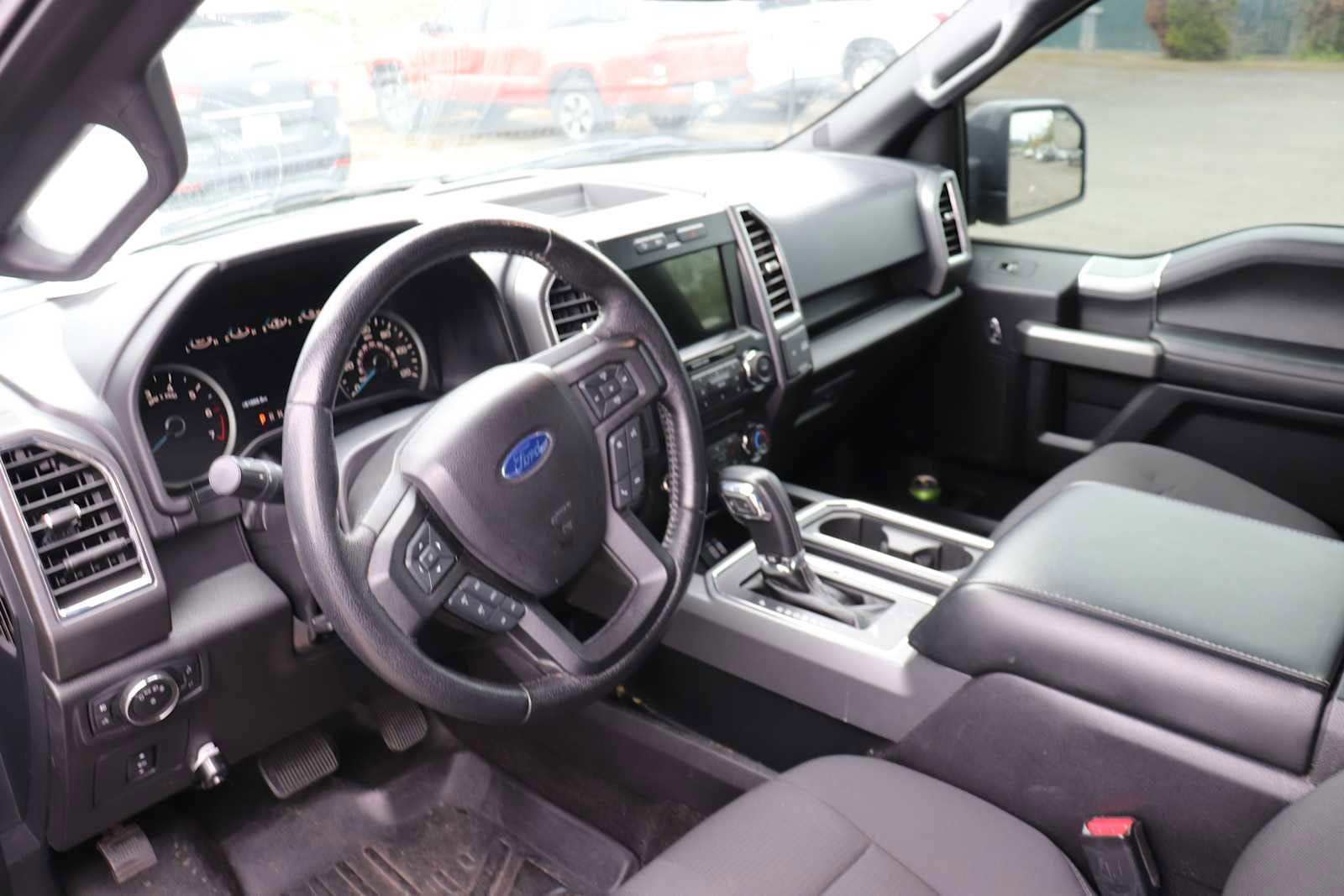 Thumbnail: 2016 Ford F-150 - 10