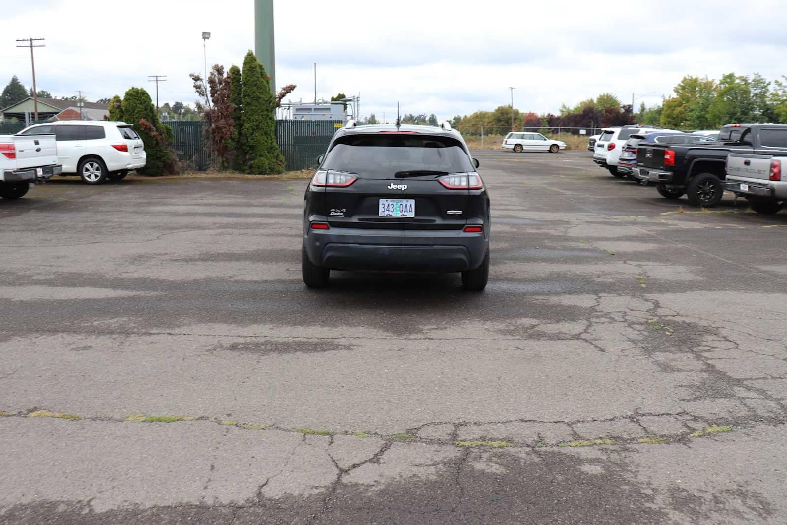 Thumbnail: 2020 Jeep Cherokee - 6