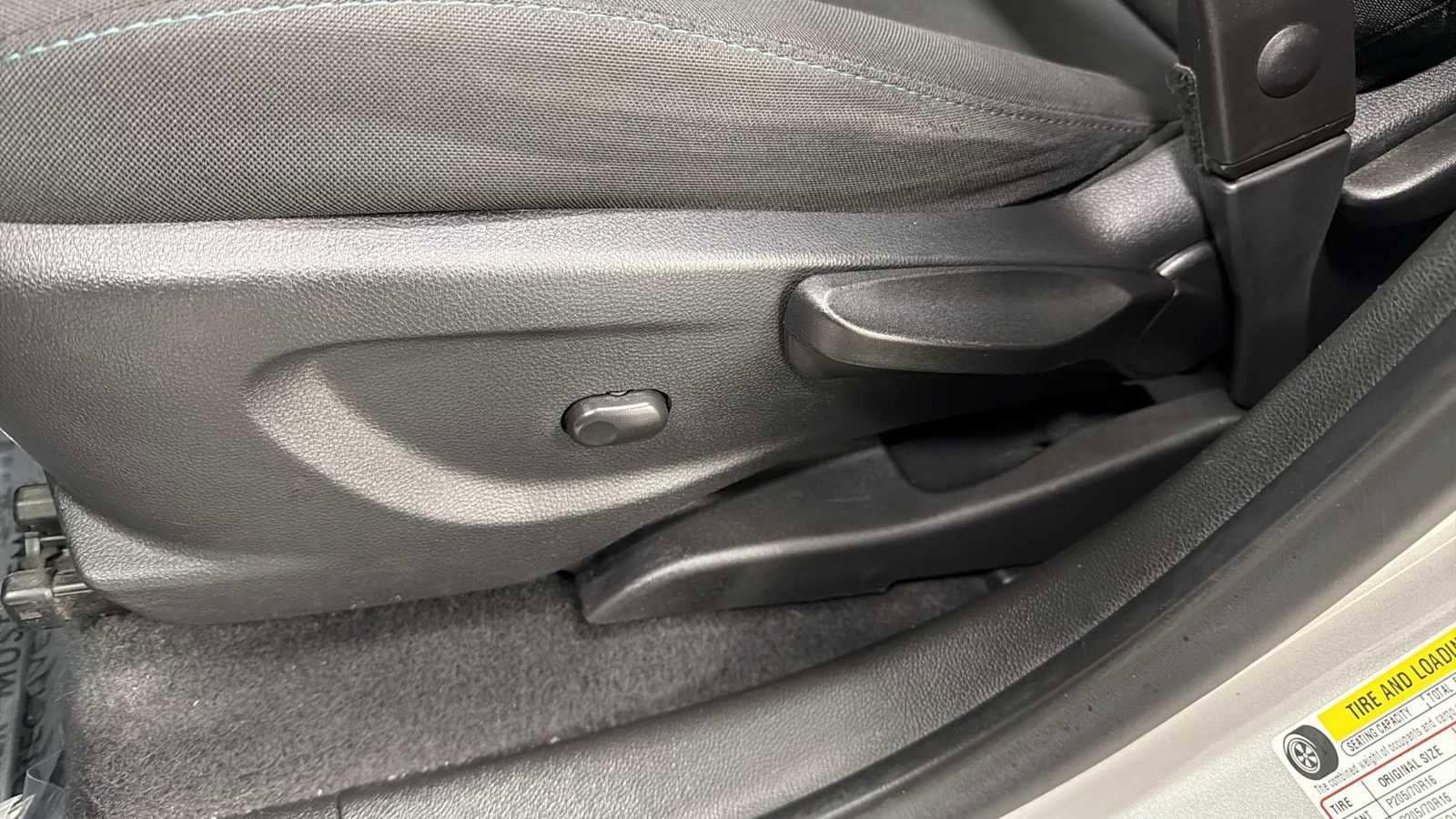 Thumbnail: 2016 Chevrolet Trax - 14