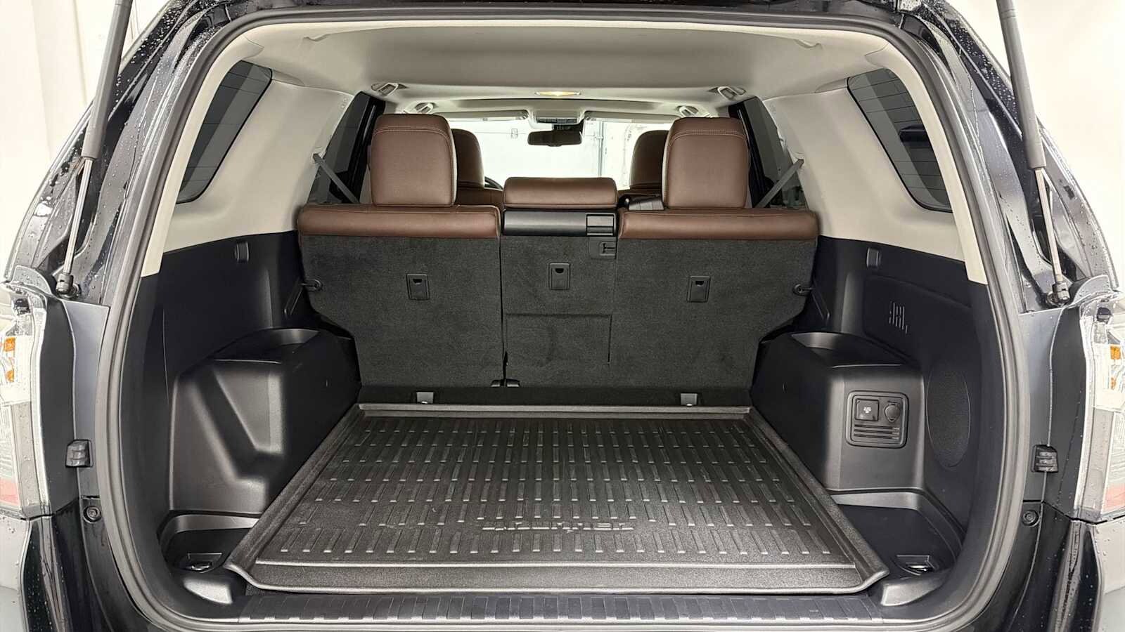 Thumbnail: 2020 Toyota 4Runner - 28