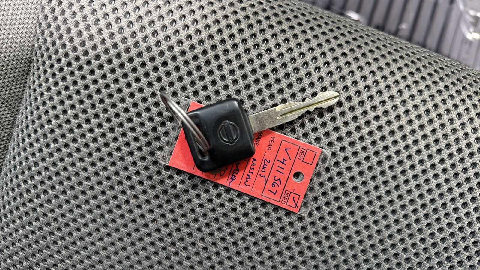 Thumbnail: 2005 Nissan Frontier - 29