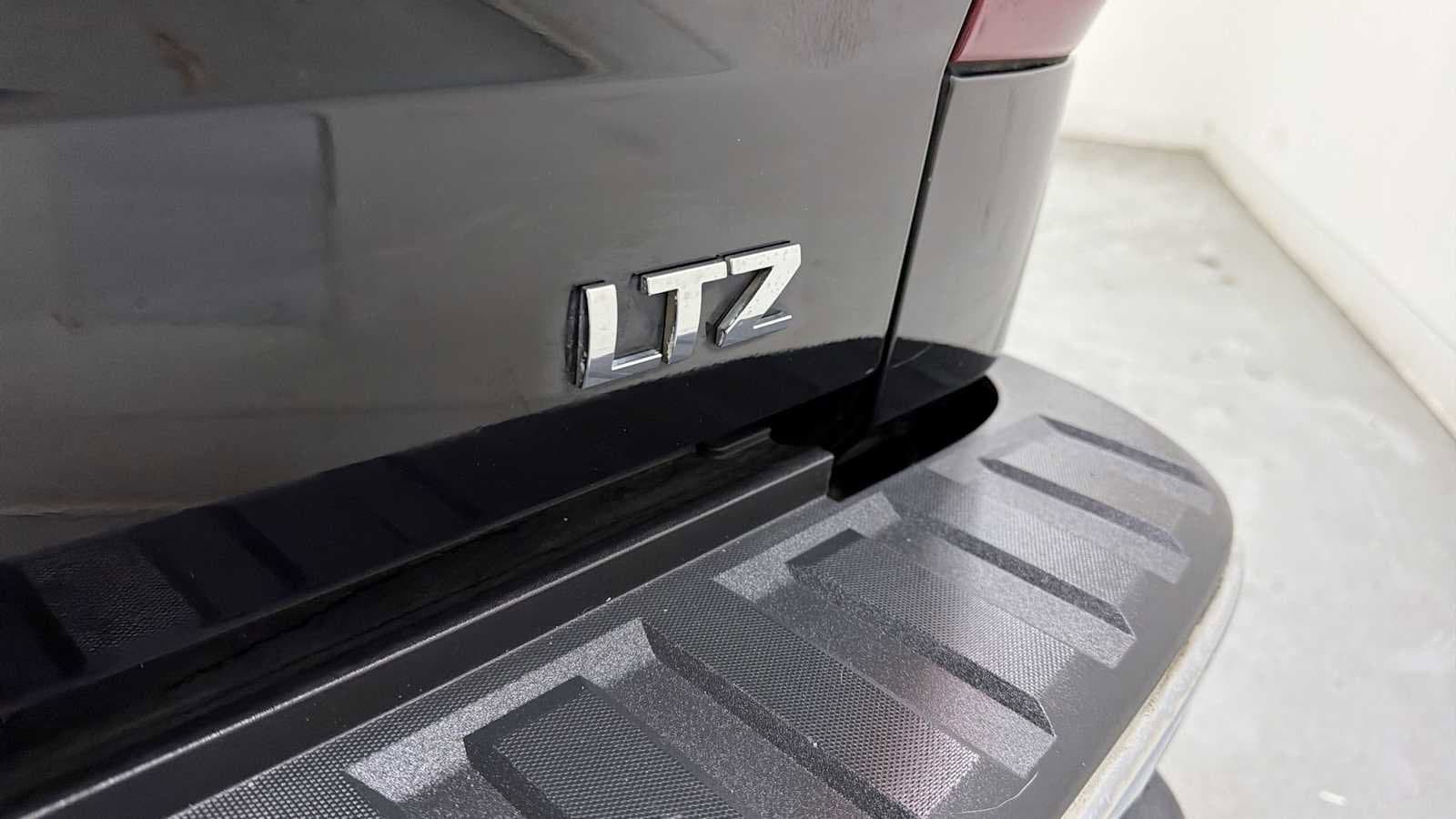 Thumbnail: 2016 Chevrolet Silverado 1500 - 28