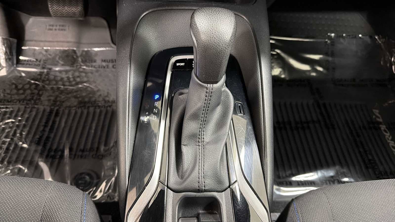 Thumbnail: 2021 Toyota Corolla - 21