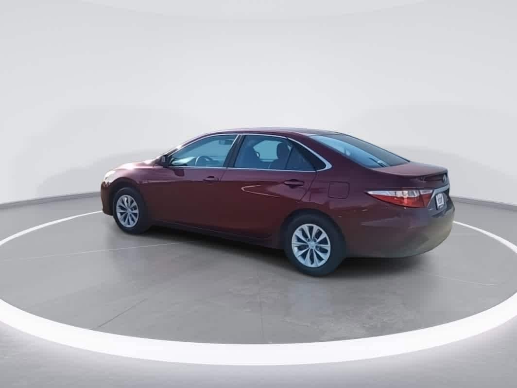 Thumbnail: 2016 Toyota Camry - 6