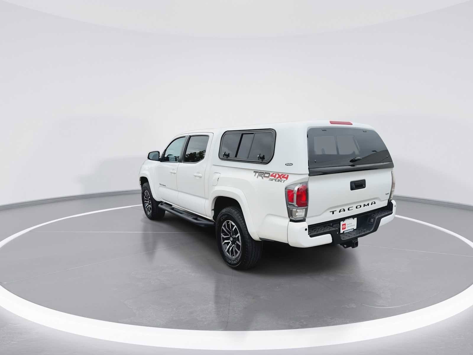 Thumbnail: 2021 Toyota Tacoma - 6