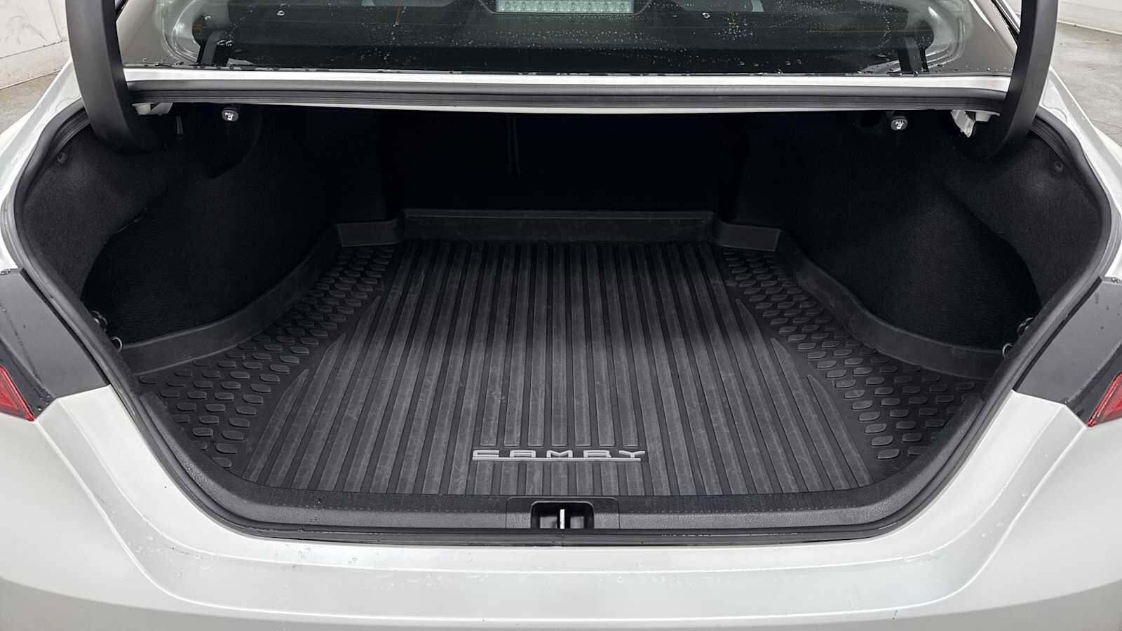 Thumbnail: 2023 Toyota Camry - 27