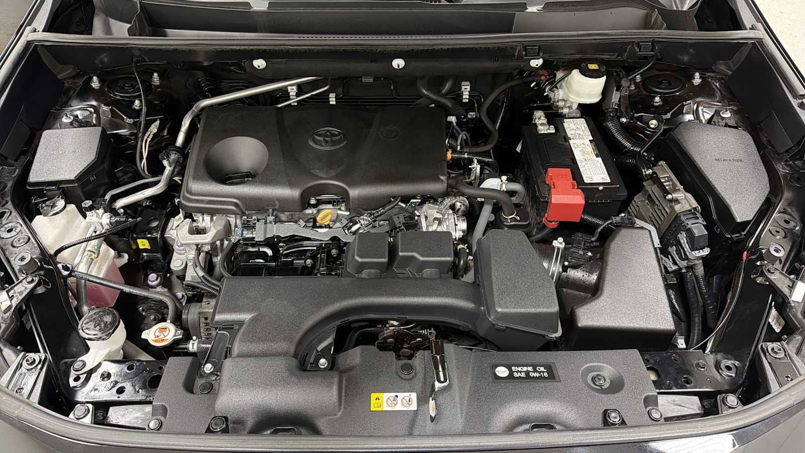 Thumbnail: 2022 Toyota RAV4 - 30