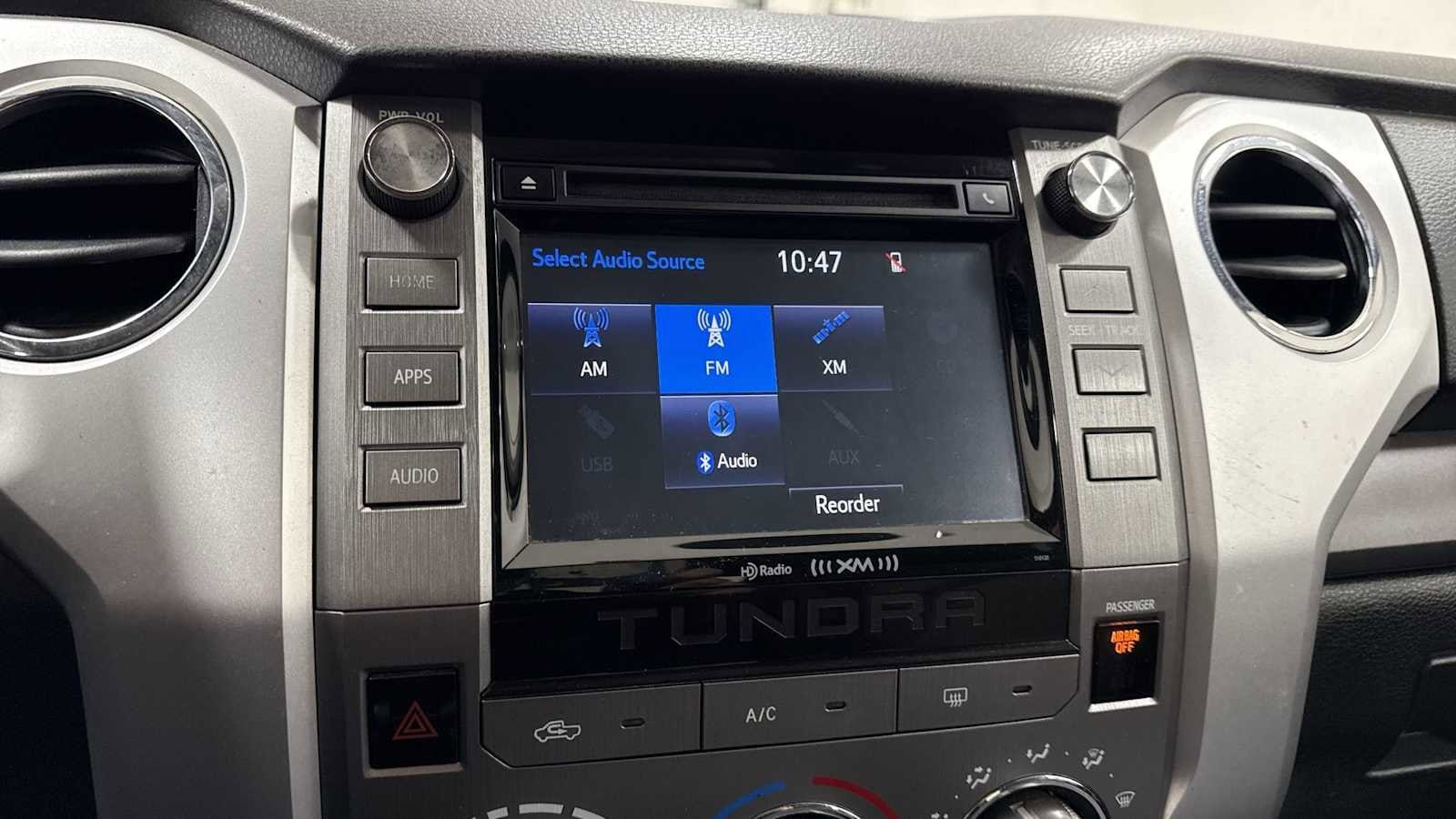 Thumbnail: 2016 Toyota Tundra - 18