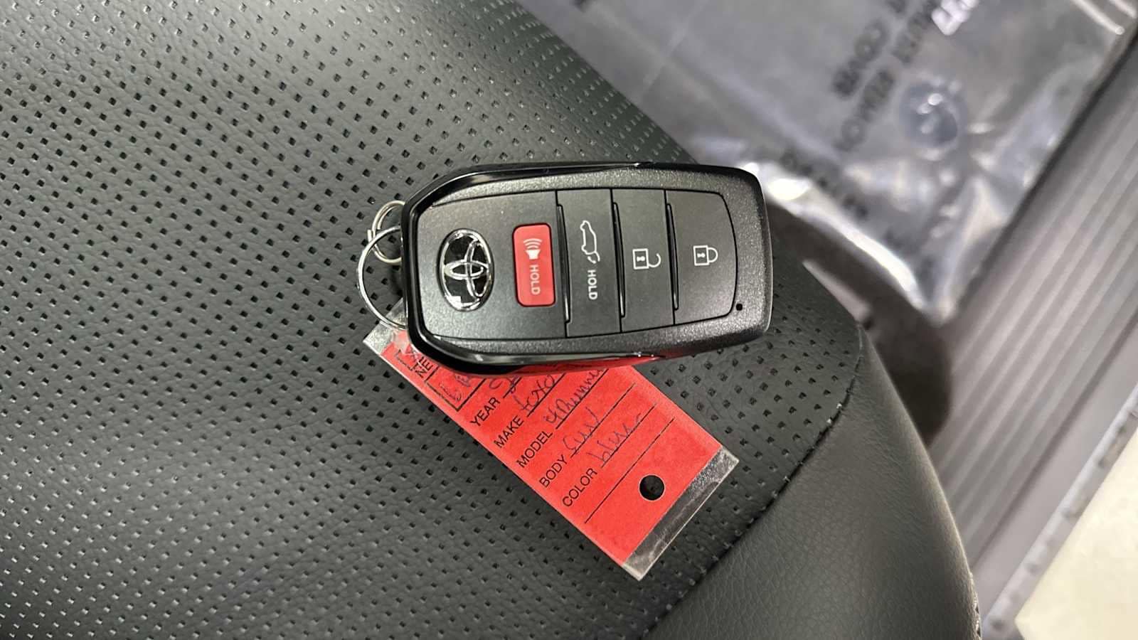 Thumbnail: 2025 Toyota 4Runner - 32