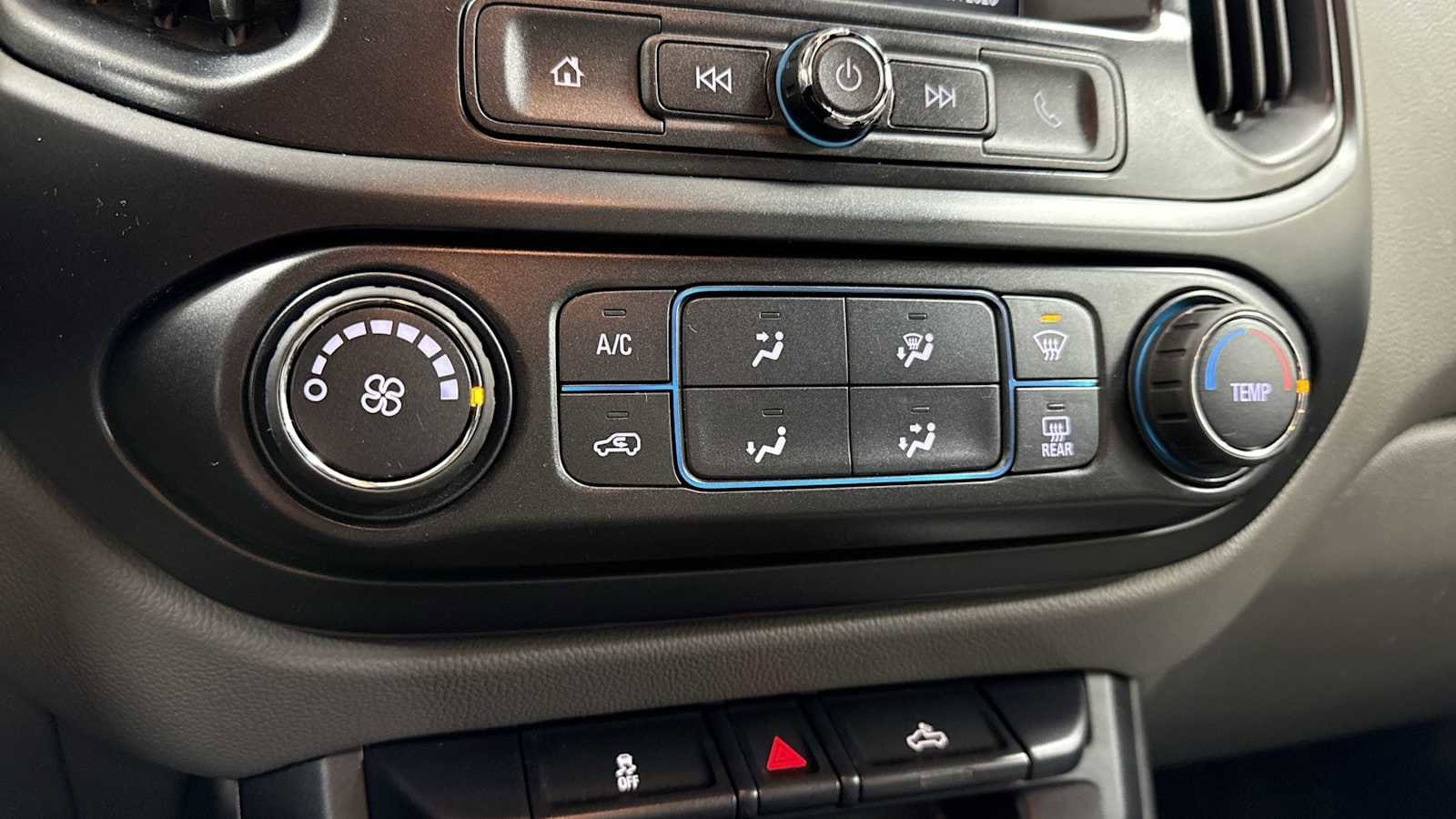 Thumbnail: 2018 GMC Canyon - 20