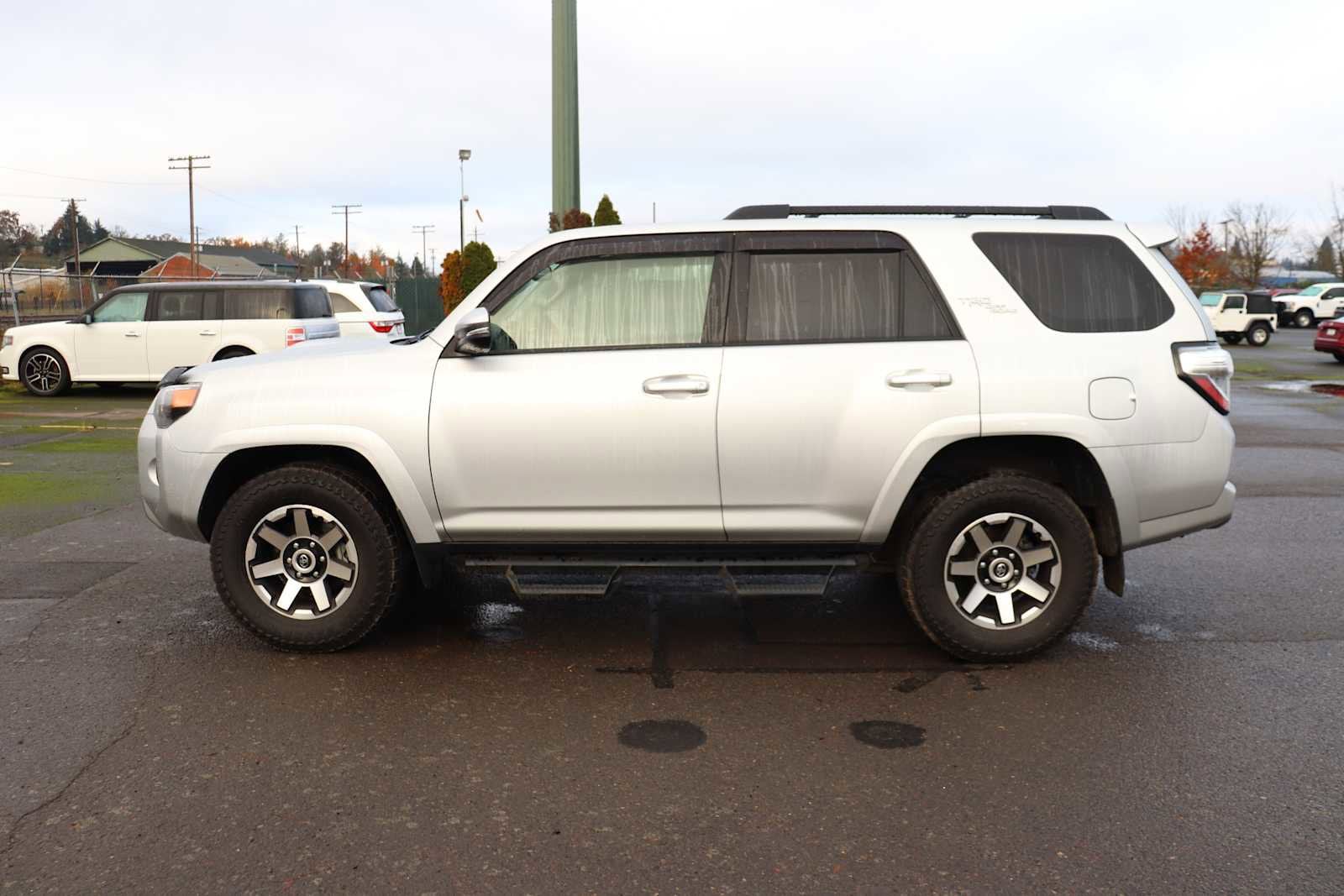 Thumbnail: 2022 Toyota 4Runner - 8