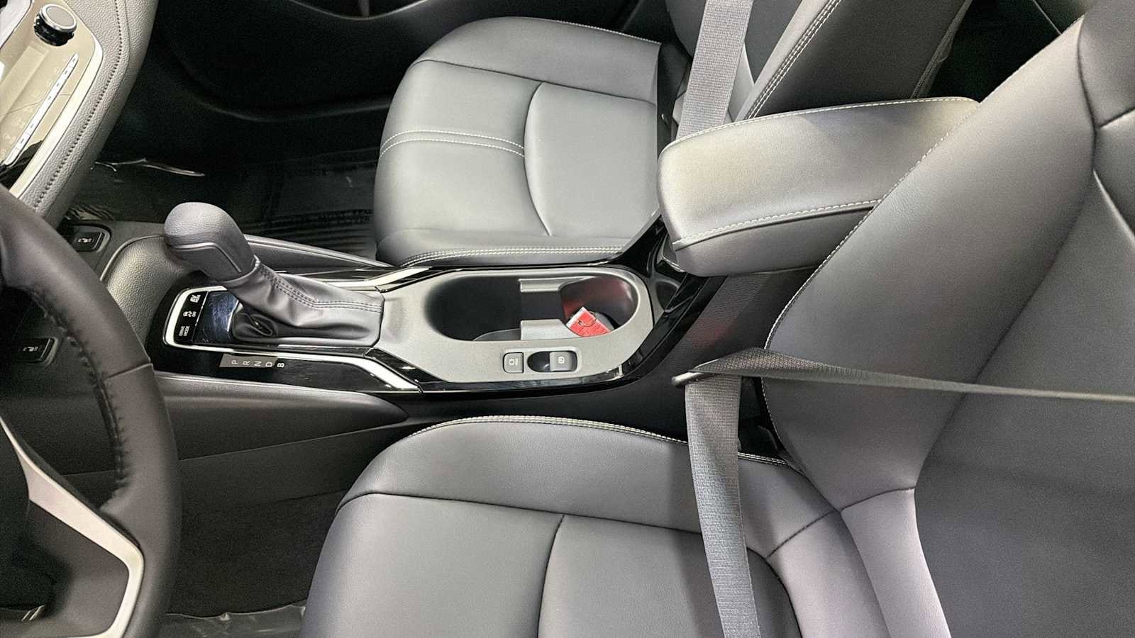 Thumbnail: 2024 Toyota Corolla - 23