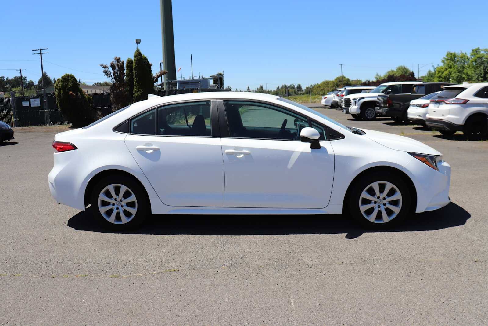 Thumbnail: 2021 Toyota Corolla - 4