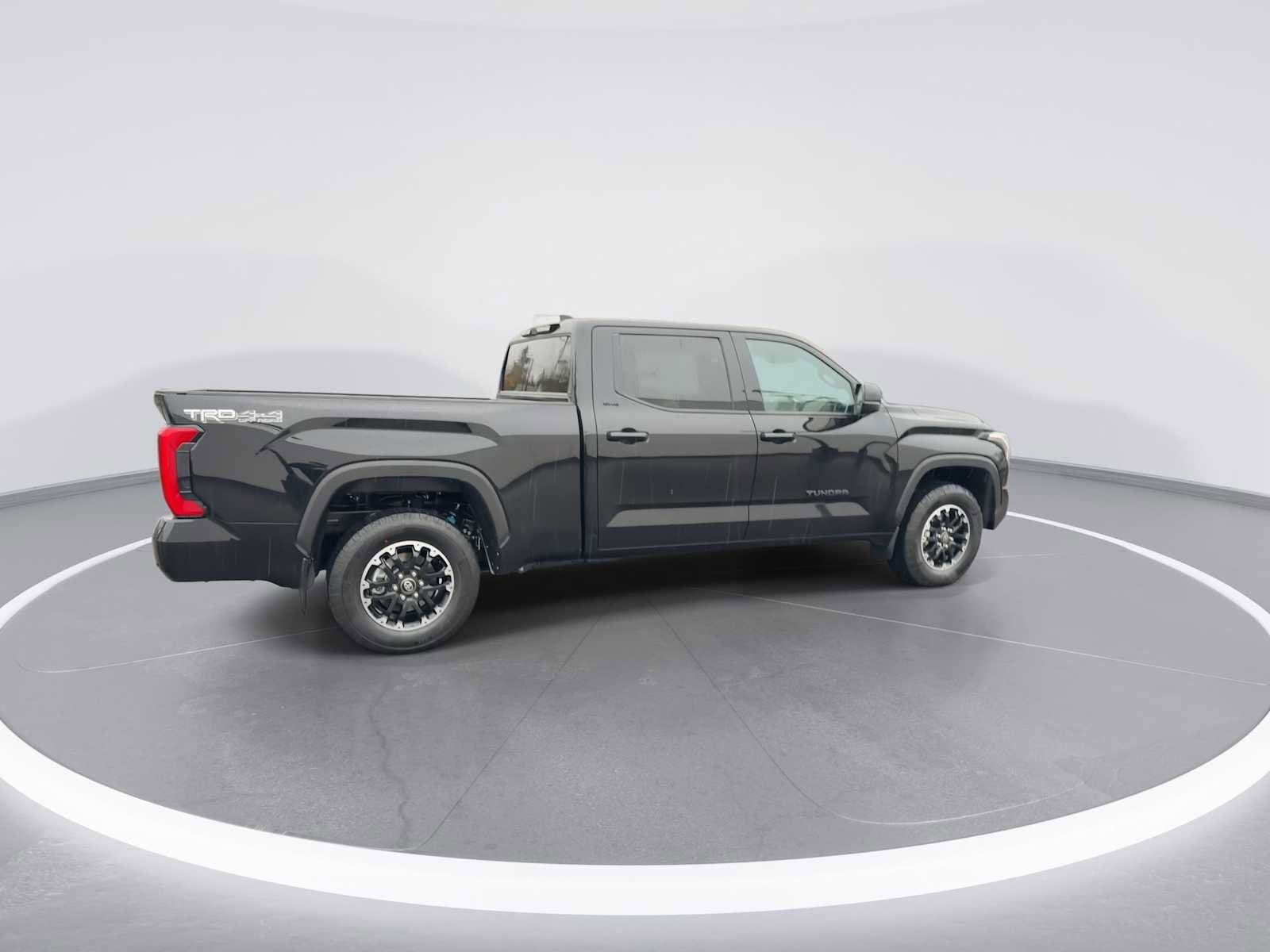 Thumbnail: 2025 Toyota Tundra - 8