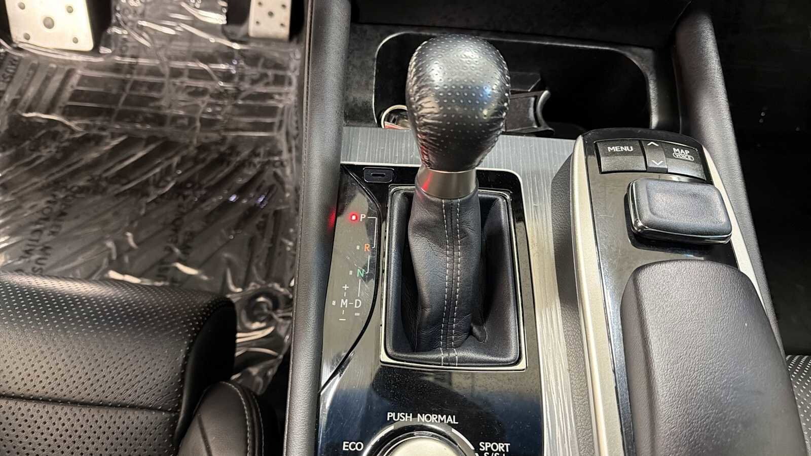 Thumbnail: 2015 Lexus GS - 22