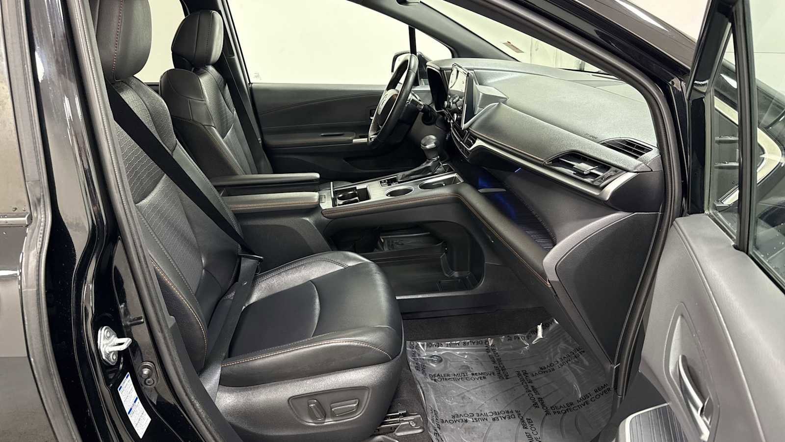 Thumbnail: 2021 Toyota Sienna - 31